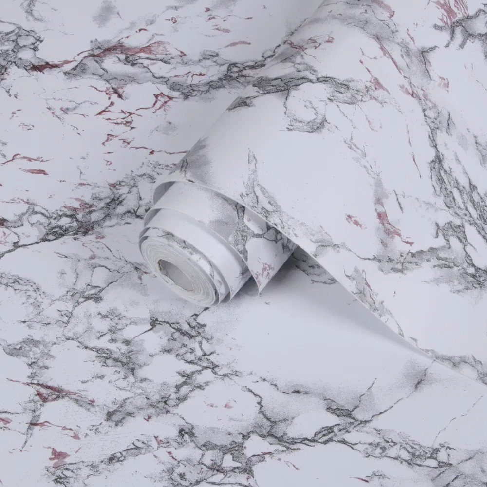 Hur förenklar självhäftande tapeter inredning?